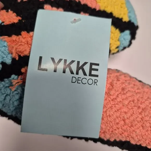 NWT Leykke Decor decorative pillow hang loose hand - Picture 6 of 11